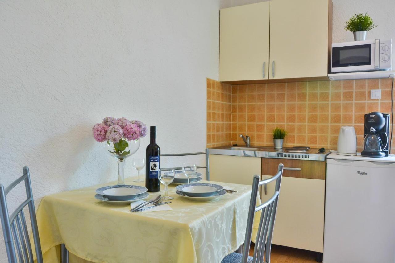 Holiday Apartments Soparin سينج المظهر الخارجي الصورة